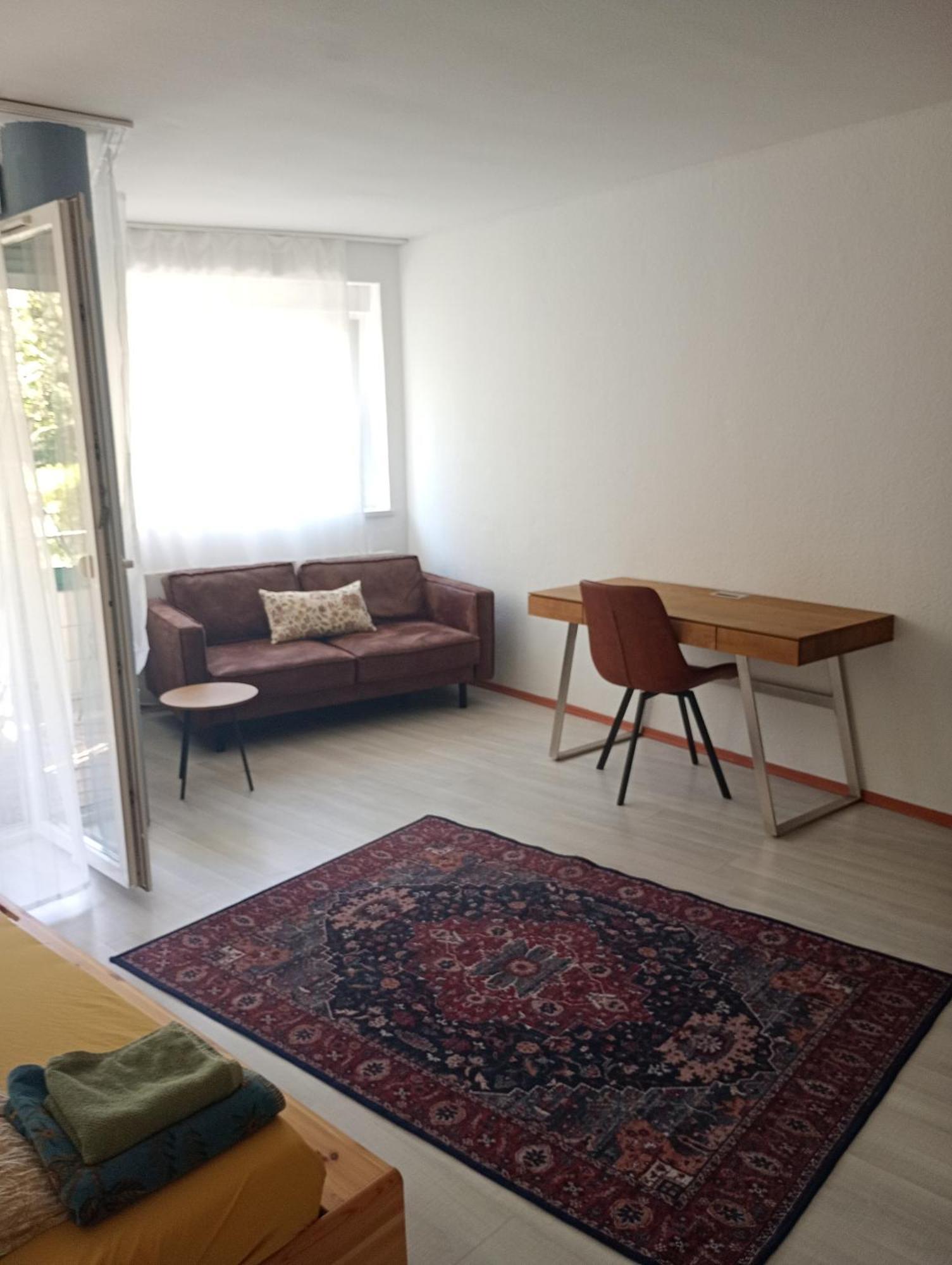 Homestay Nice Rooms In Neukoelln