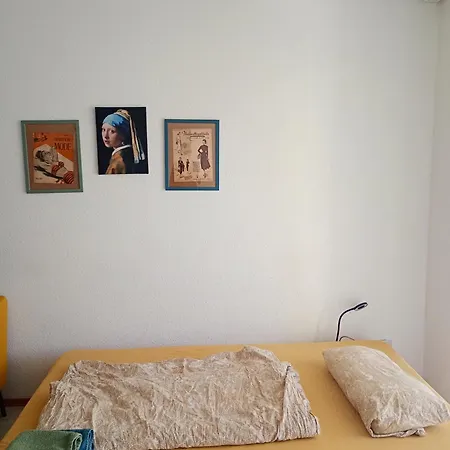 Nice Rooms In Neukoelln Berlino Esterno foto